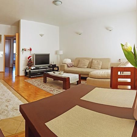 Apartment 31 Pristina Extérieur photo