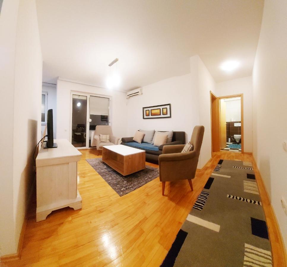 Apartment 31 Pristina Extérieur photo