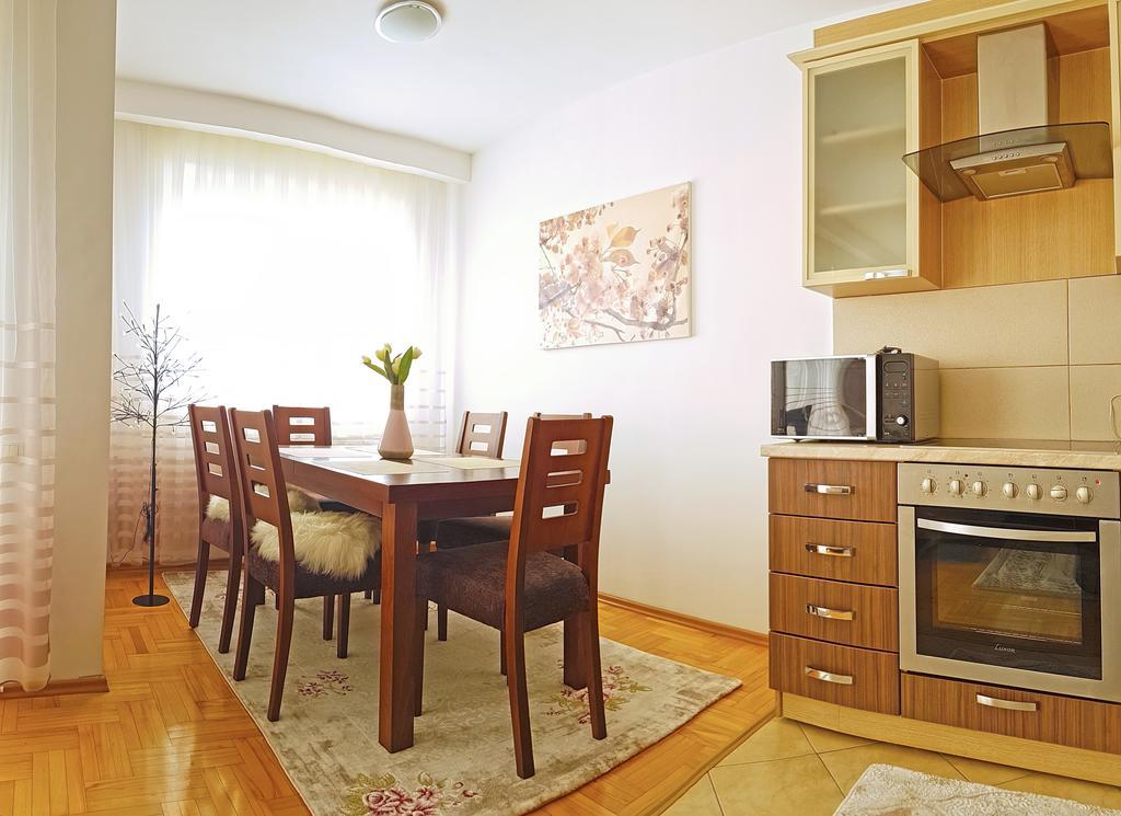 Apartment 31 Pristina Extérieur photo