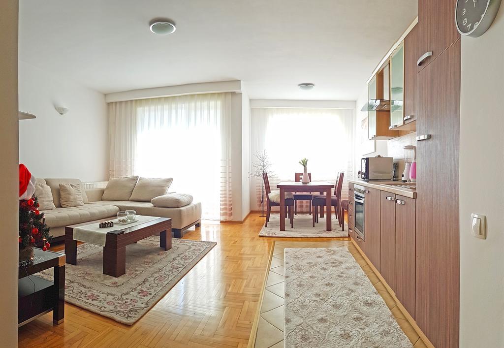 Apartment 31 Pristina Extérieur photo